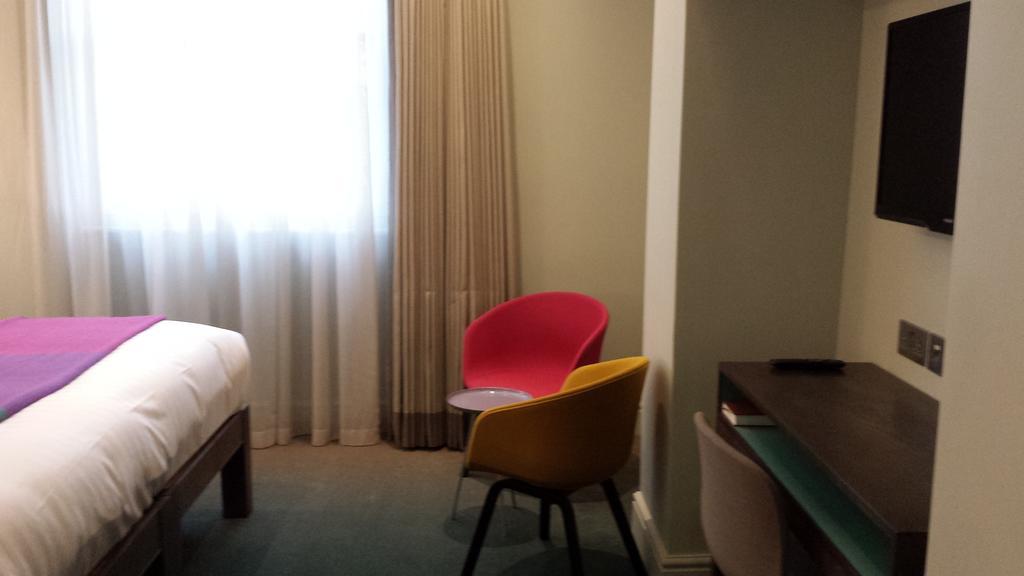 Royal Oak Hotel Hawkhurst Bagian luar foto