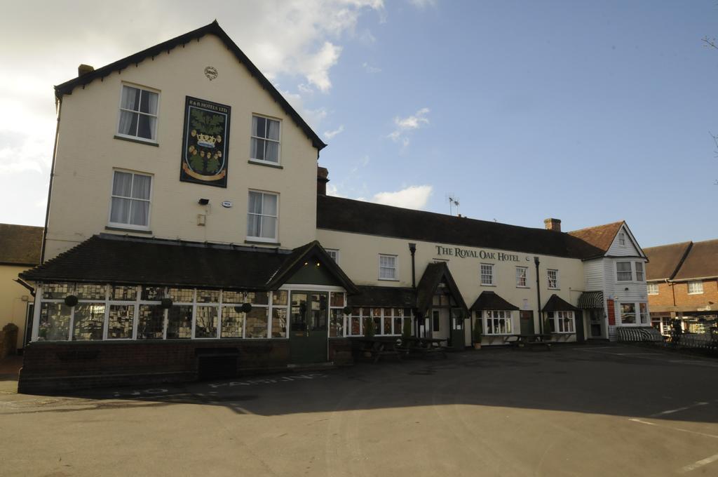 Royal Oak Hotel Hawkhurst Bagian luar foto